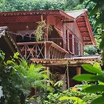 Chalet Y Cabinas Hibiscus
