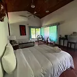 Blue Banyan Inn