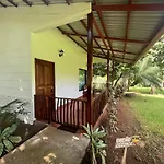 Blue Banyan Inn