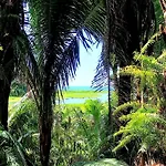 Encanto Lodge