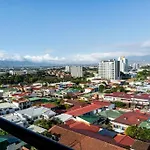 Rooftop Jacuzzi And City View