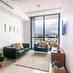 10Th Floor & Rooftop Jacuzzi