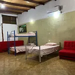 Mauras Tropical Mini Hostel & Tours