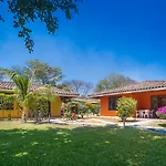 Hotel Bahia Esmeralda