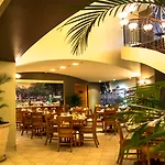 Sleep Inn Paseo Las Damas