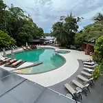 Pachira Lodge