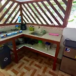 Alouatta Lodge And Canopy