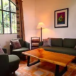 Orosi Lodge
