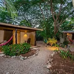 Casa Tropical Playa Grande