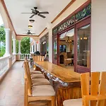 Pacifico Colonial Condominiums