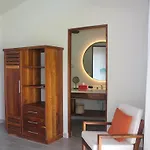 Lapazul Boutique Hotel