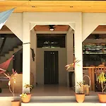 Casa Vida Ananda Walk To Playa Hermosa Beach