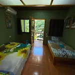 Ceiba Lodge