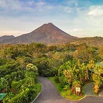 Arenal Manoa Resort & Hot Springs