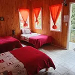 Miriam\'S Quetzals Lodge