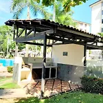 3 Bedroom Condo, Playa Y Surf, Especial Para Familias Costa Linda 4-19
