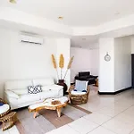 Sea La Vie Suites - By The Beach