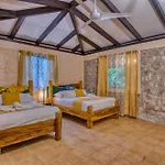 Atlantida Lodge Cahuita