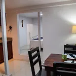 Toucan Lane Hotel And Restaurant