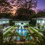 Private And Exculsive Resort Getaway