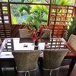 Physis Caribbean Bed & Breakfast