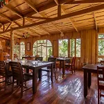 Cedrela Eco-Lodge & Restaurante