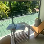 El Chante Surf House