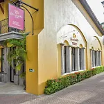 3 Bdr Ocean View Miramar 2D By Stay In Cr