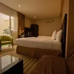 Rincon Del Valle Hotel & Suites