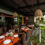 Rincon Del Valle Hotel & Suites