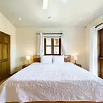 Miraflores 42 Ocean View Condo At Las Catalinas