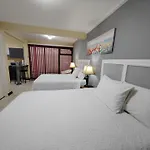 Hotel Bamboo Aeropuerto