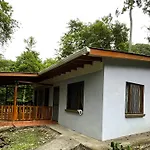 Cabinas Caribe Luna
