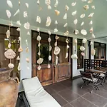 Good Life Lodge
