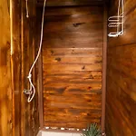 Rousse Cabin