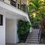 Four Winds Properties A Short Walk To The Beach