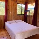 Mario\'S Lodge Providencia