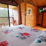 Mario\'S Lodge Providencia