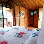 Mario\'S Lodge Providencia