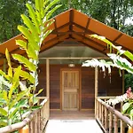 Pachira Lodge