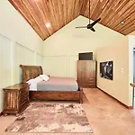 Caripro Apartments