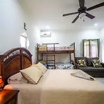 Villa Pato Calvo By Vacation Pura Vida