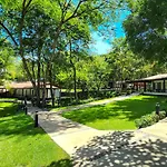 Reunion Hotel And Wellness Center