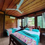 Hotel Canto De Ballenas