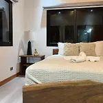 Dragonfly Beachfront Villas-Adult Only