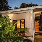 El Nido Jungle Lodge