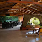 Hotel Las Espuelas, Bar & Restaurant