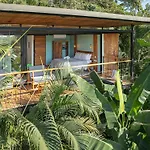 The Green House, Santa Teresa - Adults Only