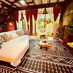 All Private Villa, Pool, Hot Jacuzzi In Cocles Beach Puerto Viejo