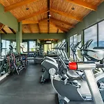 360 Splendor Del Pacifico Residences